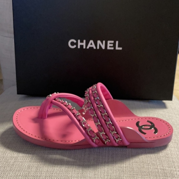 100% Authentic CHANEL Sandals - Picture 2 of 8